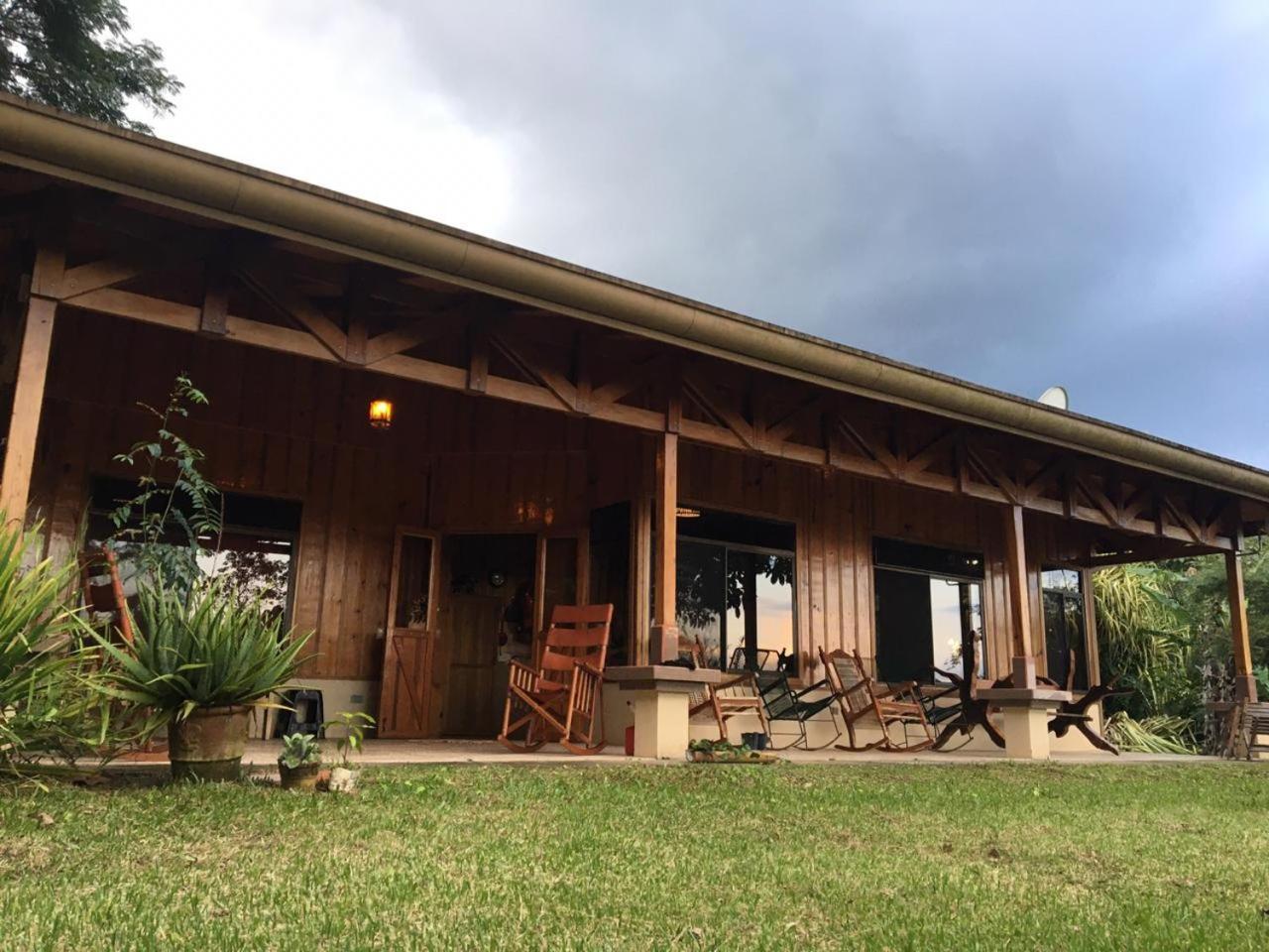 La Tigra  Birds & Breakfast Costa Rica Bed & Breakfast エクステリア 写真